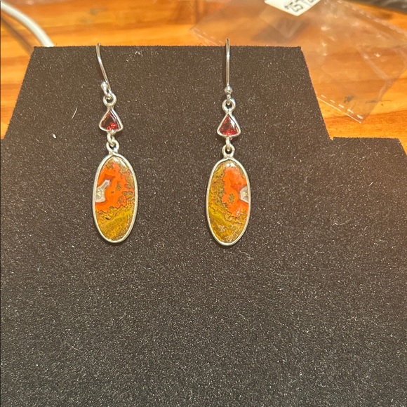 Jewelry - Elegant Graveyard Point Plume Agate: Dangle Earrings